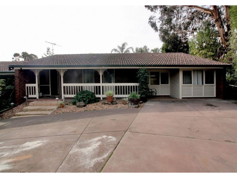 4 Lulworth Place, Flagstaff Hill SA 5159