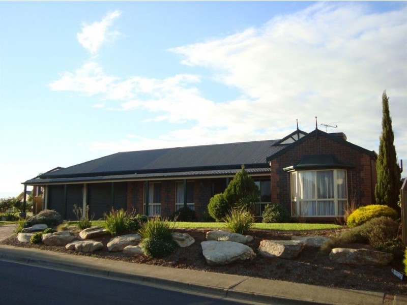 32 Fairhill Street, Hallett Cove SA 5158