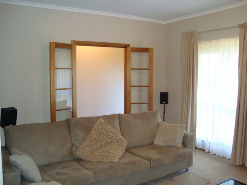 32 Fairhill Street, Hallett Cove SA 5158