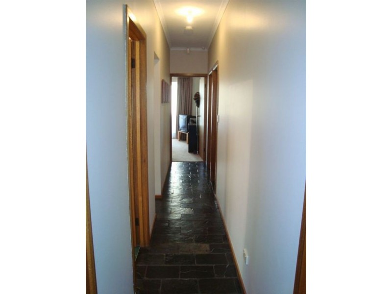 32 Fairhill Street, Hallett Cove SA 5158