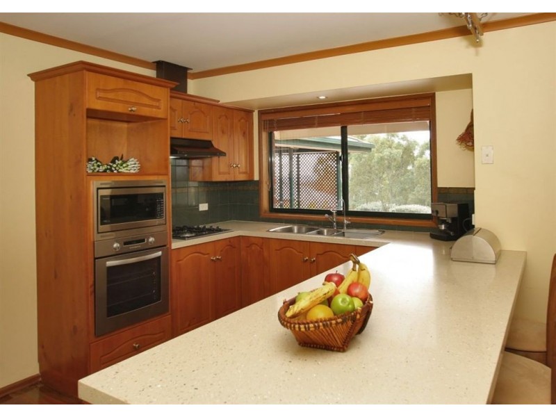 8 Jacaranda Place, Aberfoyle Park SA 5159