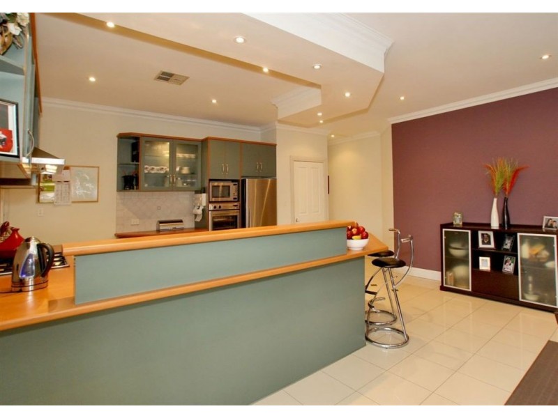 20 Alana Walk, Woodcroft SA 5162