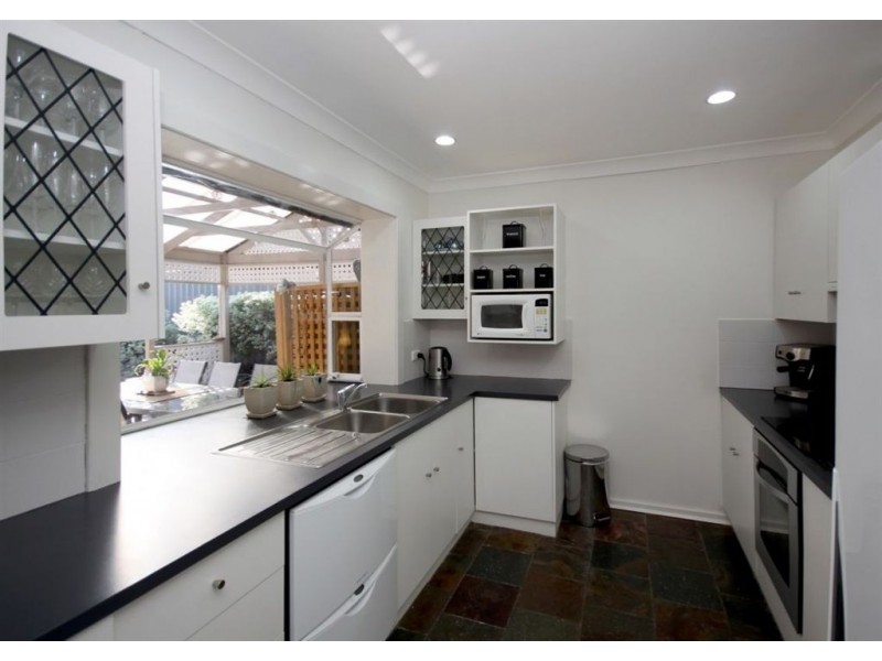 13 Vynland Drive, Flagstaff Hill SA 5159