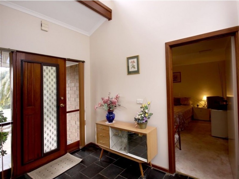 9 Jaimey Grove, Aberfoyle Park SA 5159