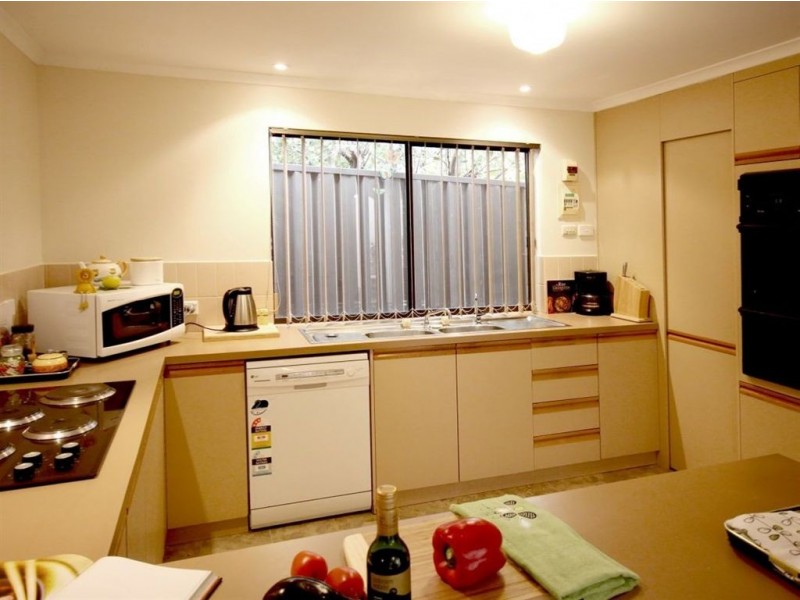 9 Jaimey Grove, Aberfoyle Park SA 5159