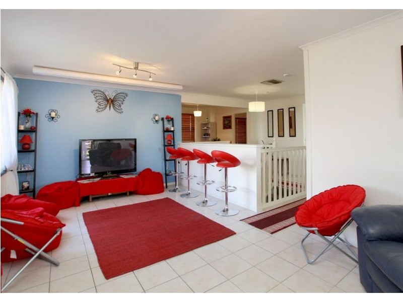 1 Gull Street, Hallett Cove SA 5158