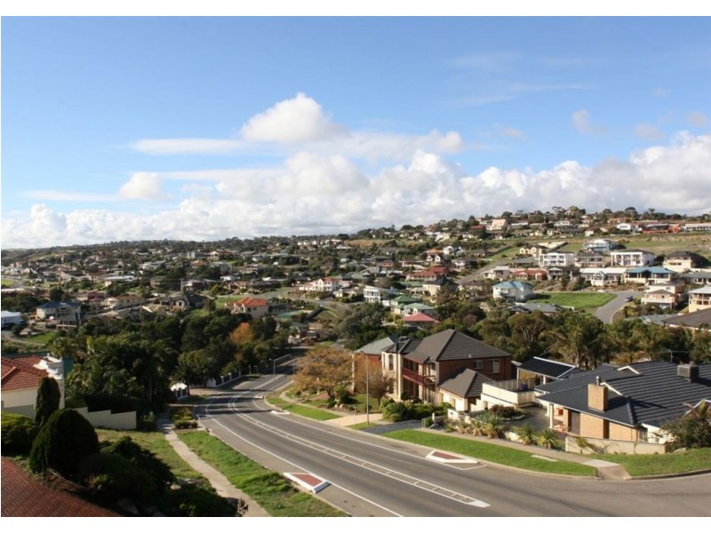 1 Gull Street, Hallett Cove SA 5158