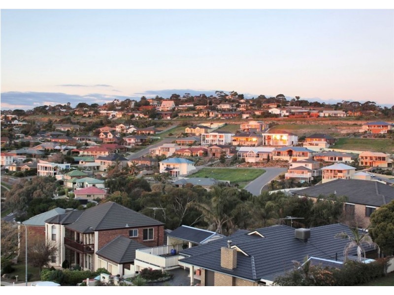 1 Gull Street, Hallett Cove SA 5158