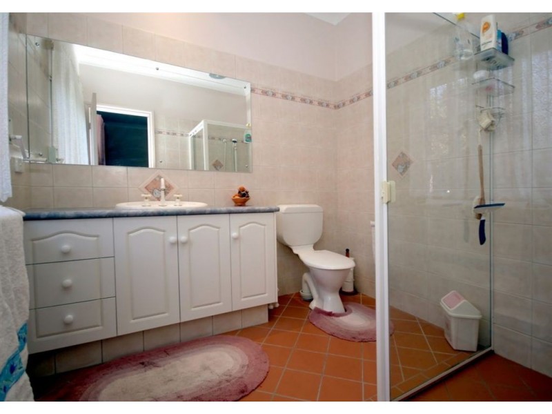 4 Murnada Street, Hallett Cove SA 5158