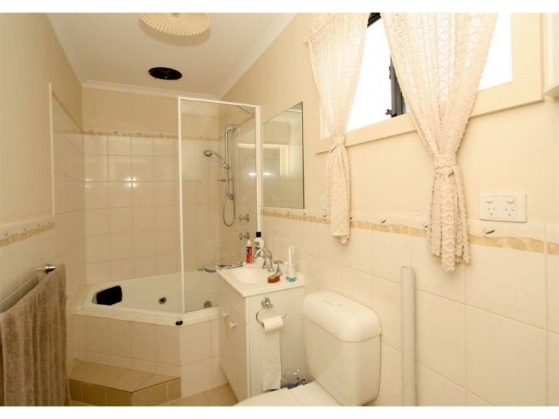 37 Quinvale Road, Hallett Cove SA 5158