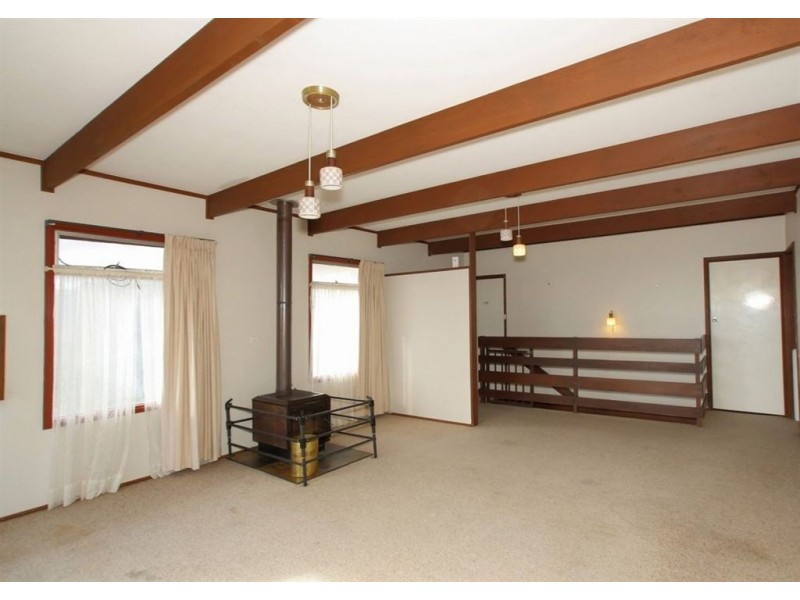 2 Quinliven Road, Aldinga Beach SA 5173