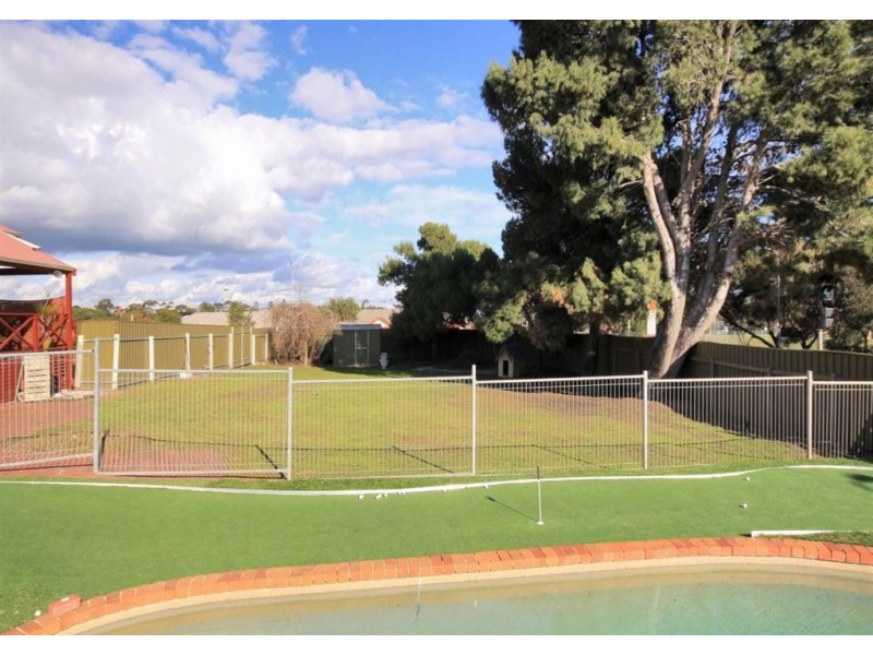 51 Vennachar Drive, Hallett Cove SA 5158