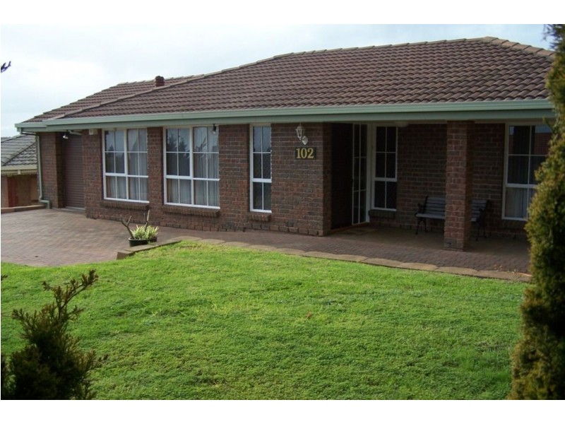 102 Barramundi Drive, Hallett Cove SA 5158