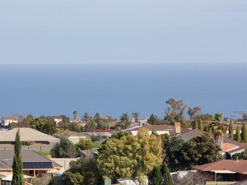 102 Barramundi Drive, Hallett Cove SA 5158