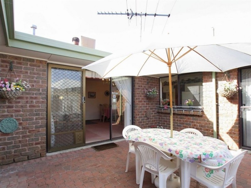 102 Barramundi Drive, Hallett Cove SA 5158