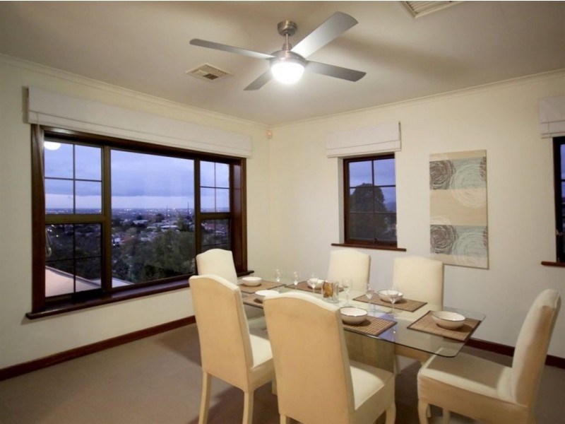 8 Gulfview Road, Seaview Downs SA 5049