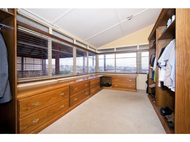 49 Vennachar Drive, Hallett Cove SA 5158