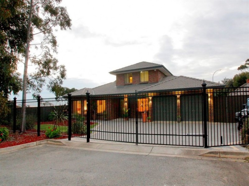 4 Manos Court, Seacliff Park SA 5049