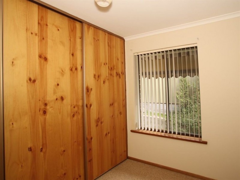 9 Zeevalk Avenue, Hallett Cove SA 5158