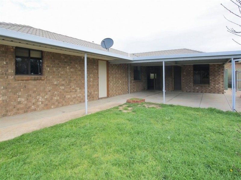 9 Zeevalk Avenue, Hallett Cove SA 5158