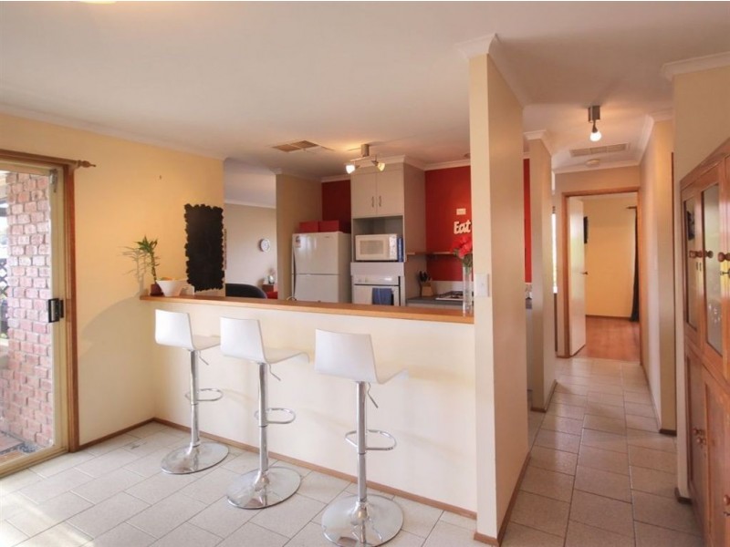 8 Hugh Johnson Boulevard, Sheidow Park SA 5158