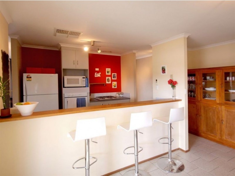 8 Hugh Johnson Boulevard, Sheidow Park SA 5158