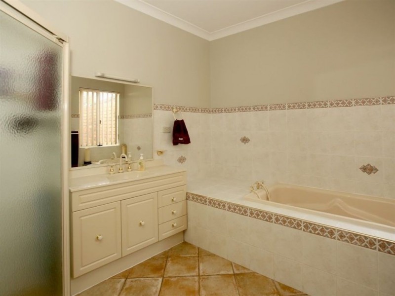 22 Ragamuffin Drive, Hallett Cove SA 5158