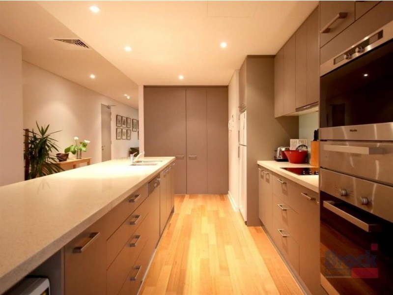 4/33A Burnham Road, Kingston Park SA 5049