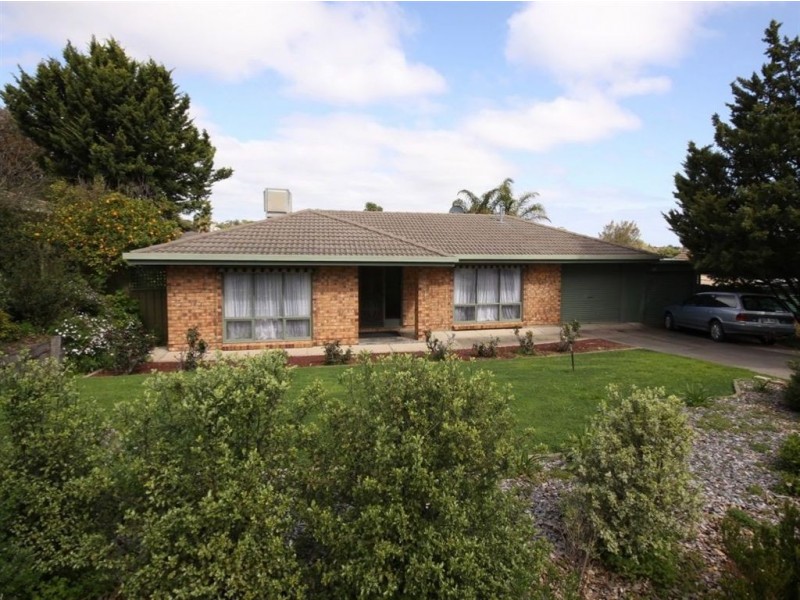 3 Gledsdale Road, Hallett Cove SA 5158