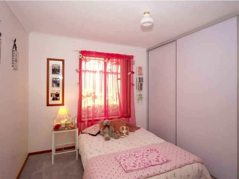 3 Gledsdale Road, Hallett Cove SA 5158