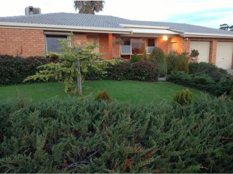 35 Dutchman Drive, Hallett Cove SA 5158