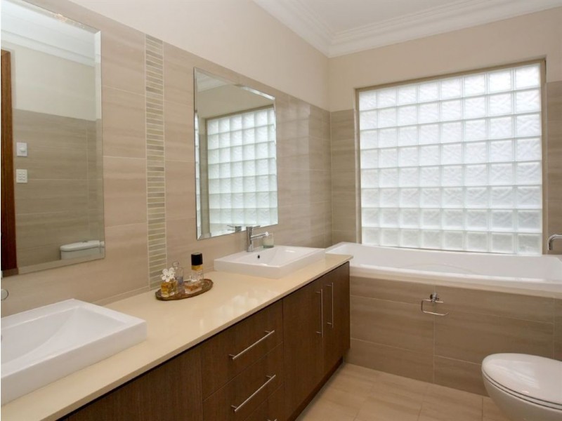 6 Lacebark Court, Flagstaff Hill SA 5159