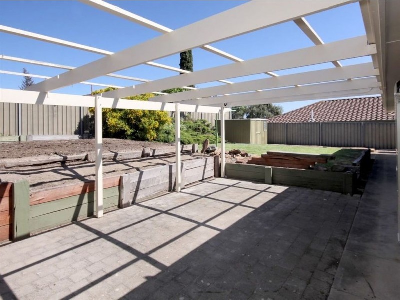 11 Camille Street, Hallett Cove SA 5158