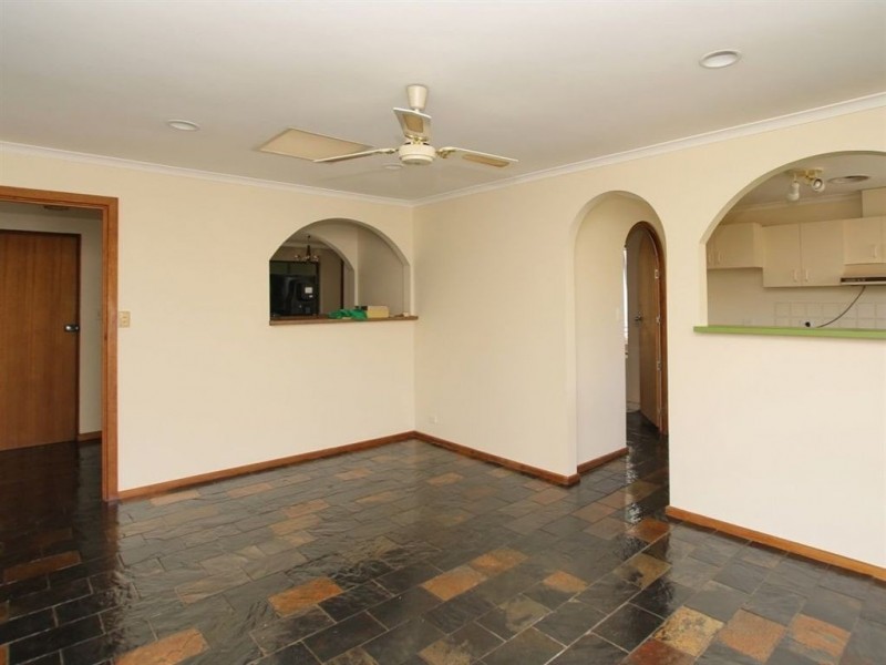 11 Camille Street, Hallett Cove SA 5158