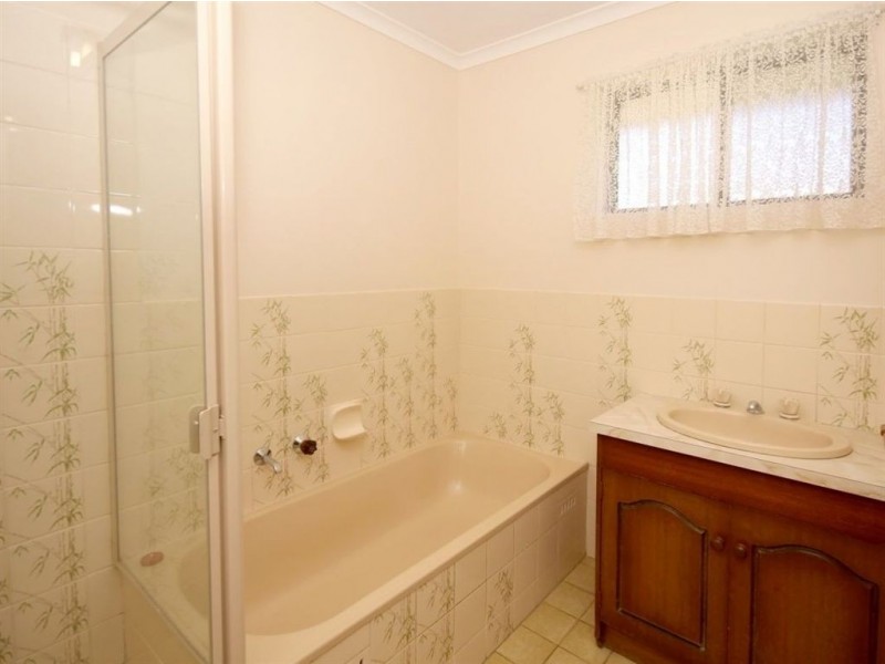 11 Camille Street, Hallett Cove SA 5158