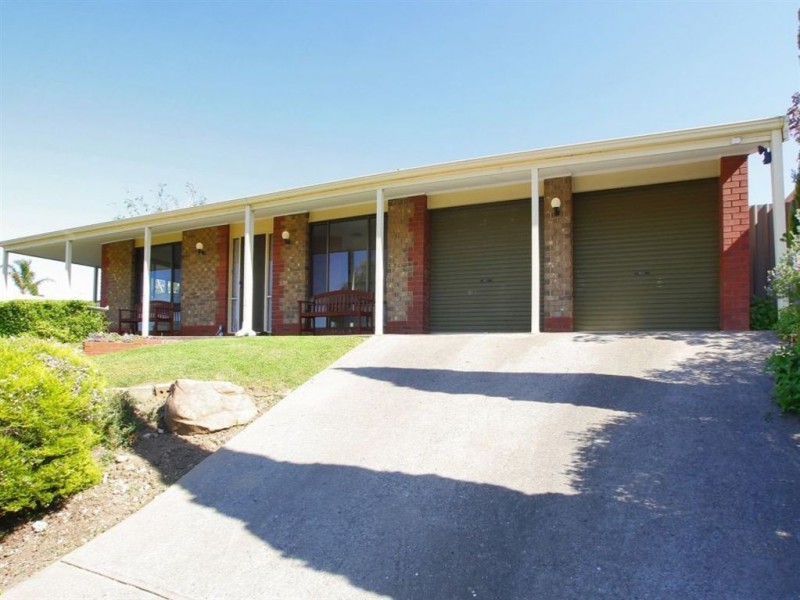 9 Spinnaker Cct, Sheidow Park SA 5158