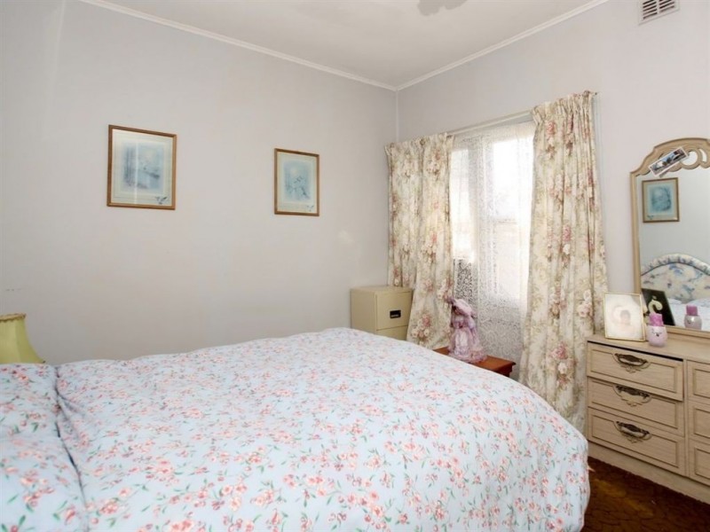 46 Ramsay Avenue, Seacombe Gardens SA 5047