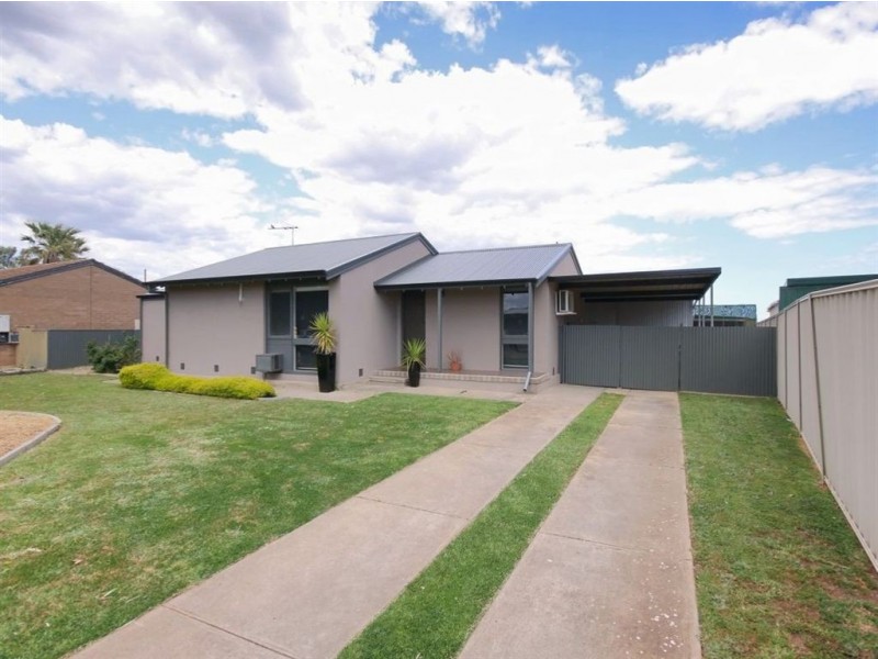 40 Tingira Drive, O’sullivan Beach SA 5166