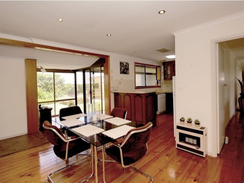 40 Tingira Drive, O’sullivan Beach SA 5166