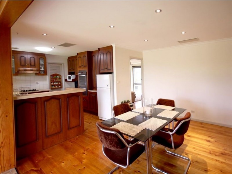 40 Tingira Drive, O’sullivan Beach SA 5166