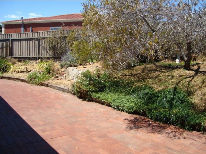 17 Barramundi Drive, Hallett Cove SA 5158
