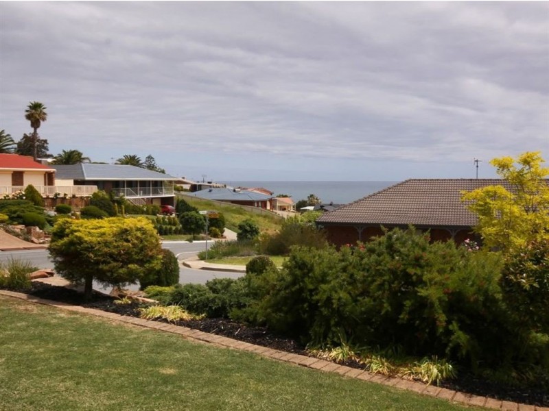 22 Fireball Avenue, Hallett Cove SA 5158