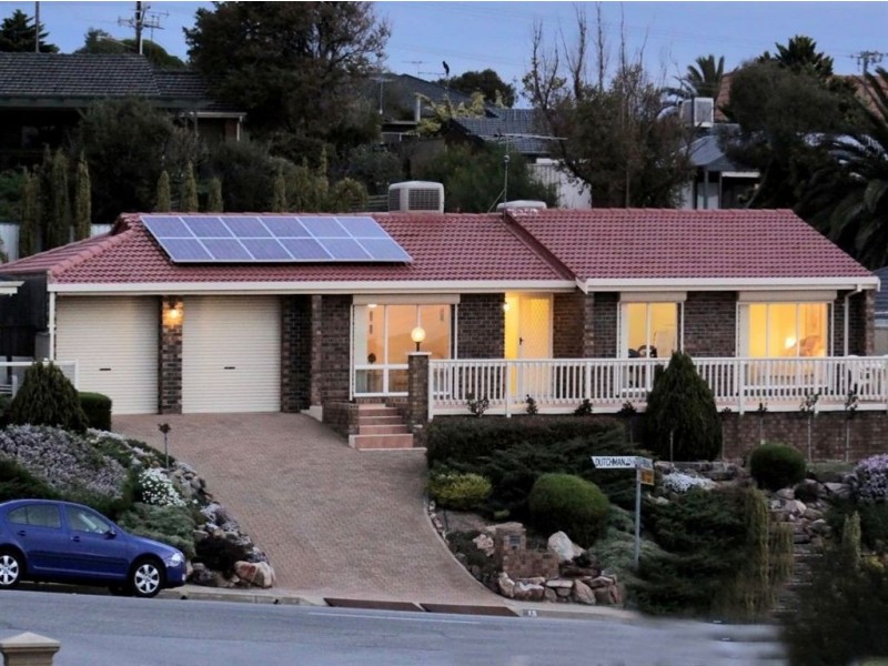 13 Dutchman Drive, Hallett Cove SA 5158