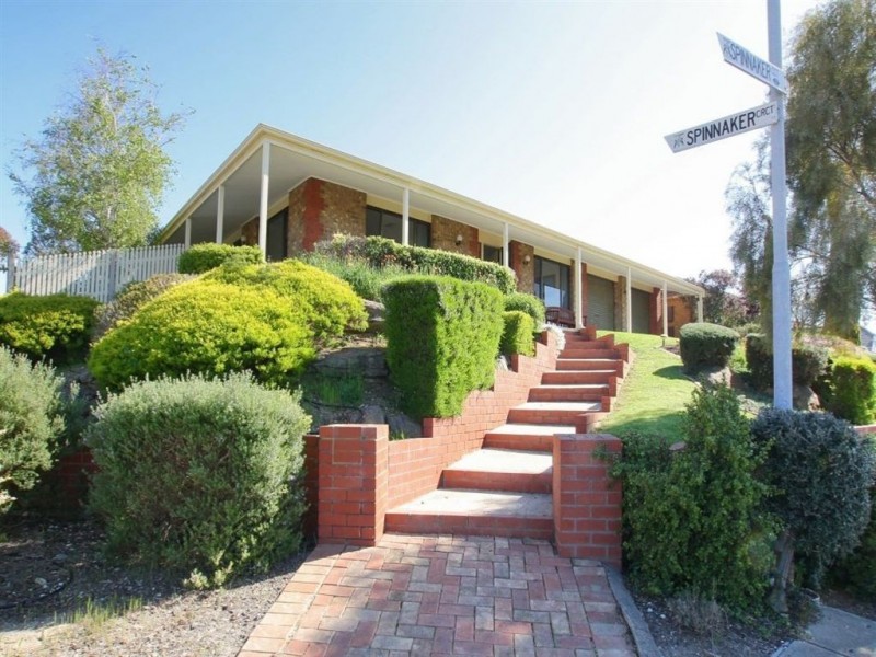 9 Spinnaker Cct, Sheidow Park SA 5158