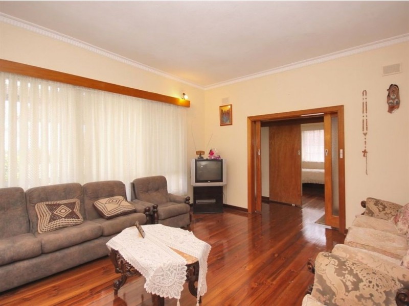 5 Burke Street, Seacliff Park SA 5049