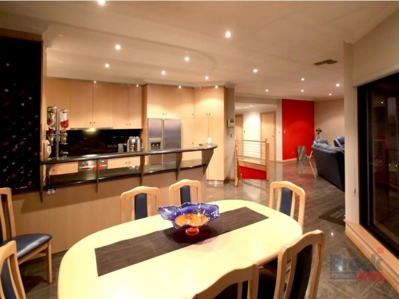 168 Esplanade, Brighton SA 5048
