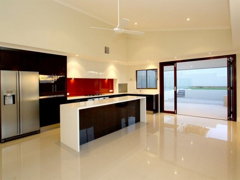 1 Grand view Drive, Seacombe Heights SA 5047