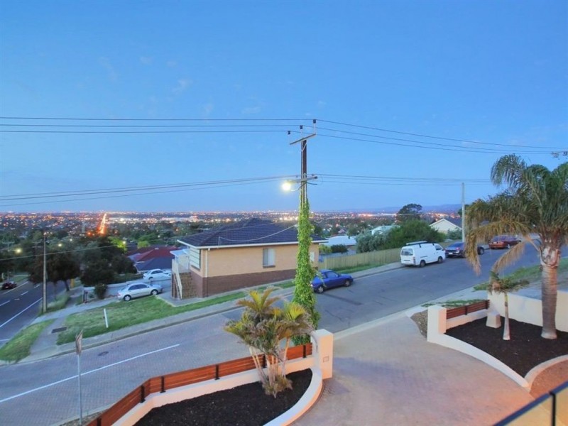 1 Grand view Drive, Seacombe Heights SA 5047