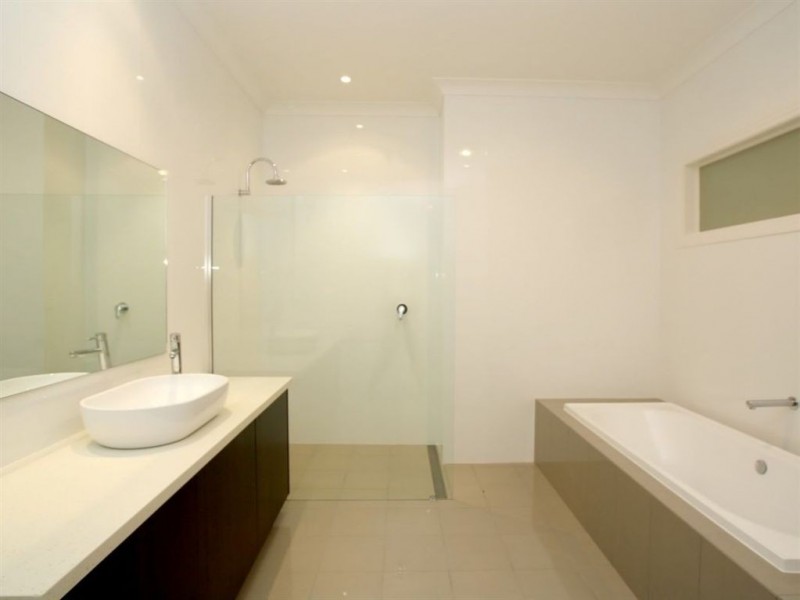 1 Grand view Drive, Seacombe Heights SA 5047