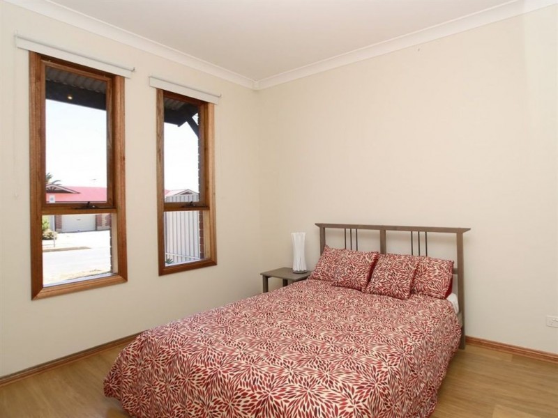 7 Glamis Avenue, Seacombe Gardens SA 5047